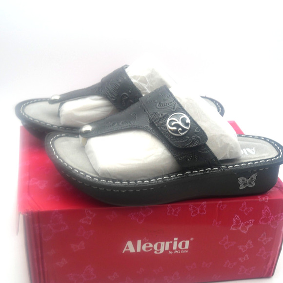 NEW Alegria Women's 8.5-9 Carina Thong Sandals Hello Doily BLACK Size 38 - Picture 3 of 16